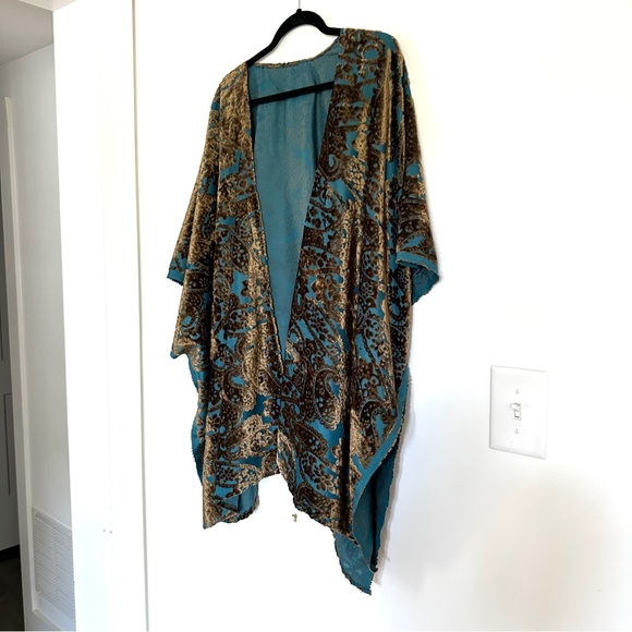 Handmade Teal and Olive Kimono - Picture 2 of 9